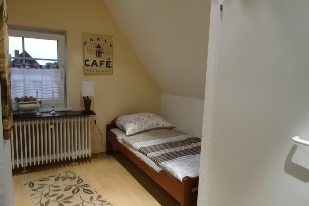 Wohnung ca. 85 qm zzgl. 17 qm Terrasse Hannover Exterior foto