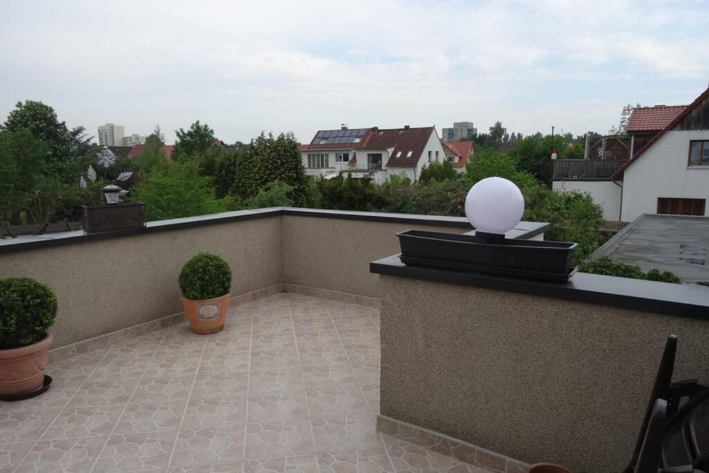 Wohnung ca. 85 qm zzgl. 17 qm Terrasse Hannover Exterior foto